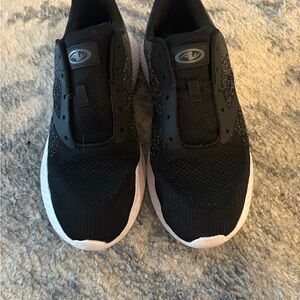 Black Athletica Sneakers Size 8 men’s